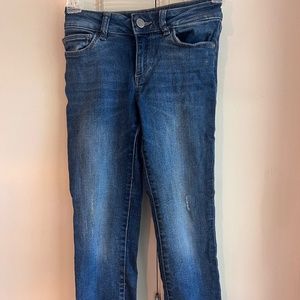 Girls DL1961 Distressed hem Jeans in blue, size 10